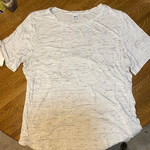 Old navy tee